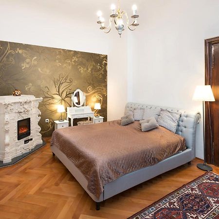 Codelli Deluxe Fresco City Centre App With Balcony Ljubljana Exterior foto