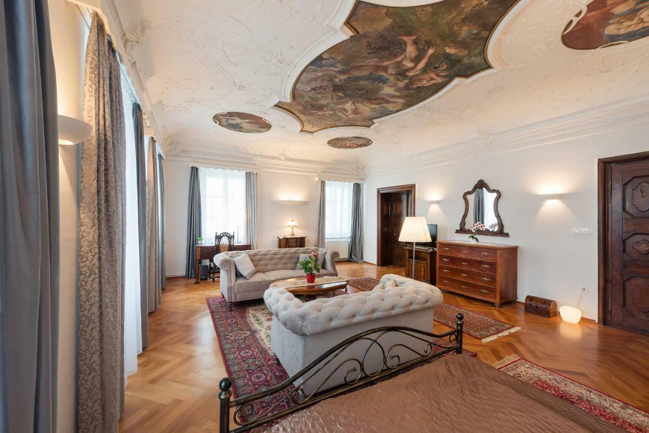 Codelli Deluxe Fresco City Centre App With Balcony Ljubljana Exterior foto